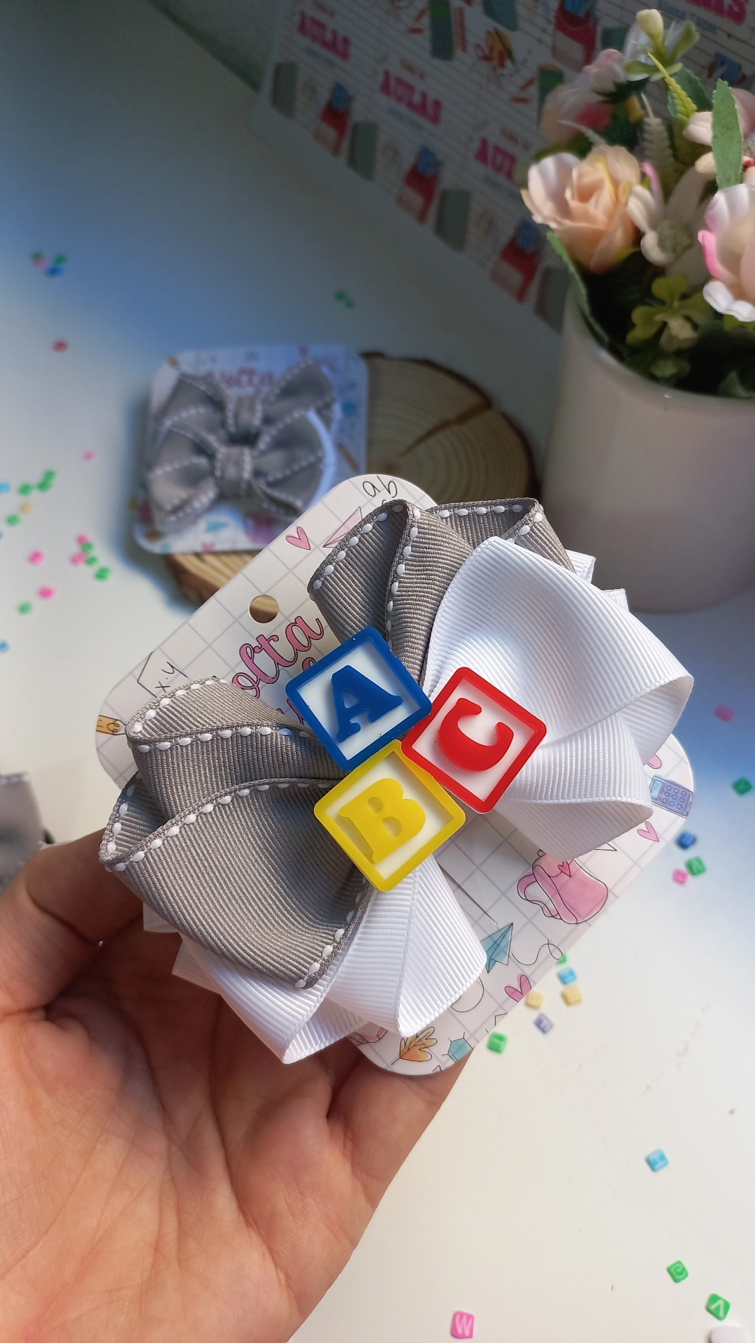 LAÇO ABC (CINZA E BRANCO)