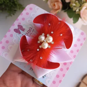 LACINHO NO BICO DE PATO VERMELHO E BRANCO