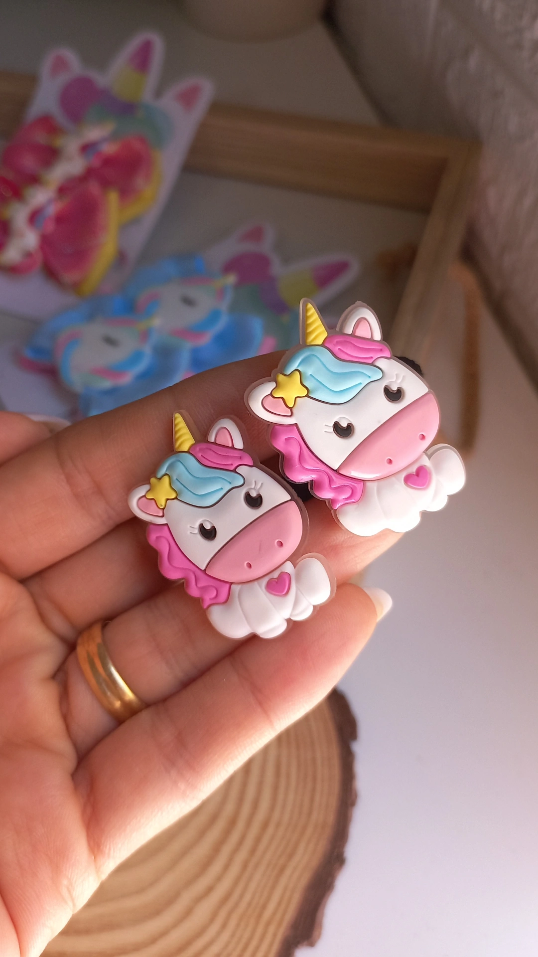 PAR DE XUXINHA UNICÓRNIO