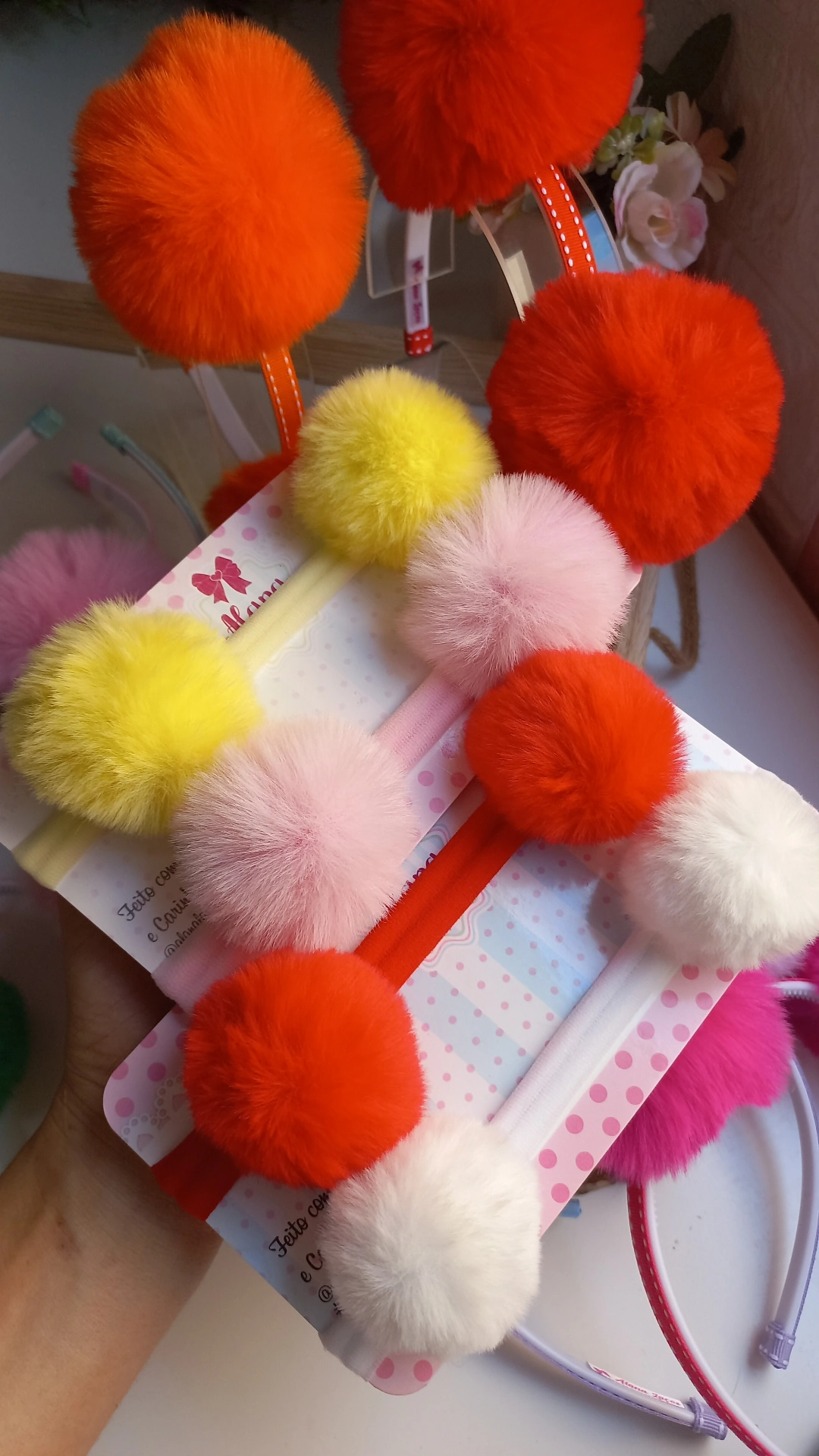 FAIXINHA POMPOM