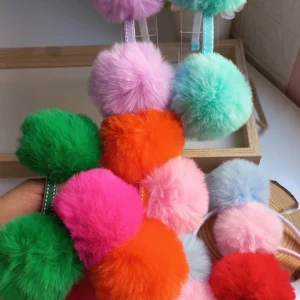 TIARA POMPOM