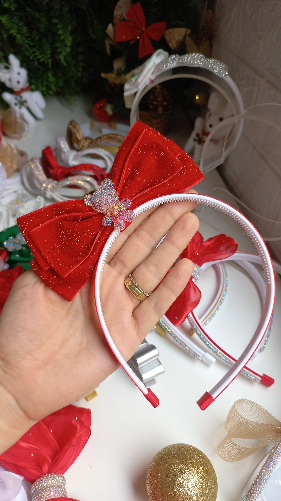 TIARA URSINHO COLEÇAÕ FESTAS