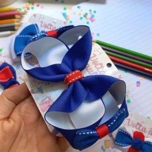 LAÇO ESCOLAR G ( INFORME  A COR DO UNIFORME )