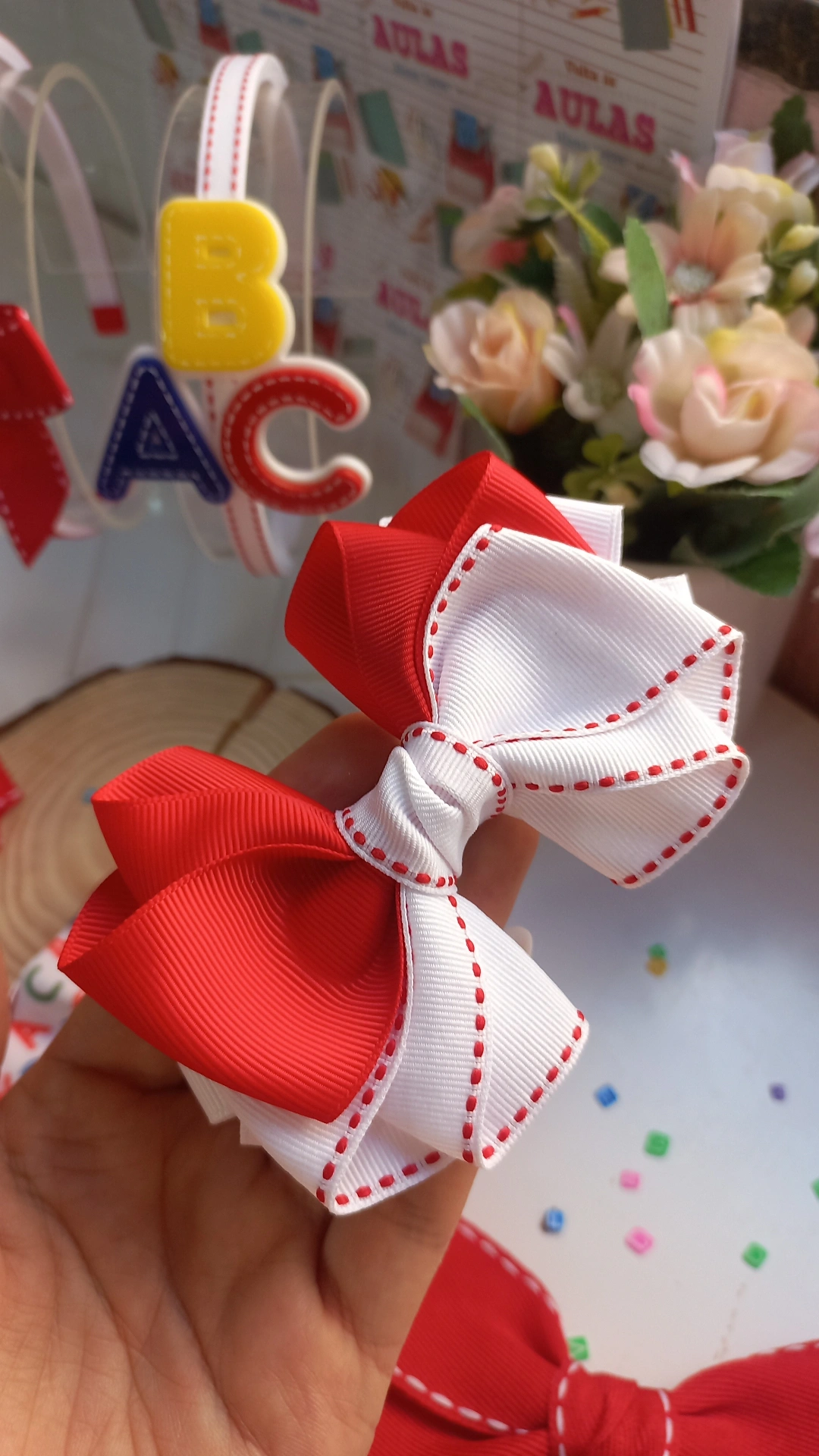 LAÇO ESSCOLAR ( INFORME A COR DO UNIFORME )